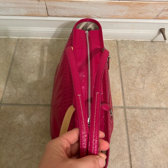 Coach Poppy Daisy Liquid Gloss Patent Leather Bag - Picture 11 of 12